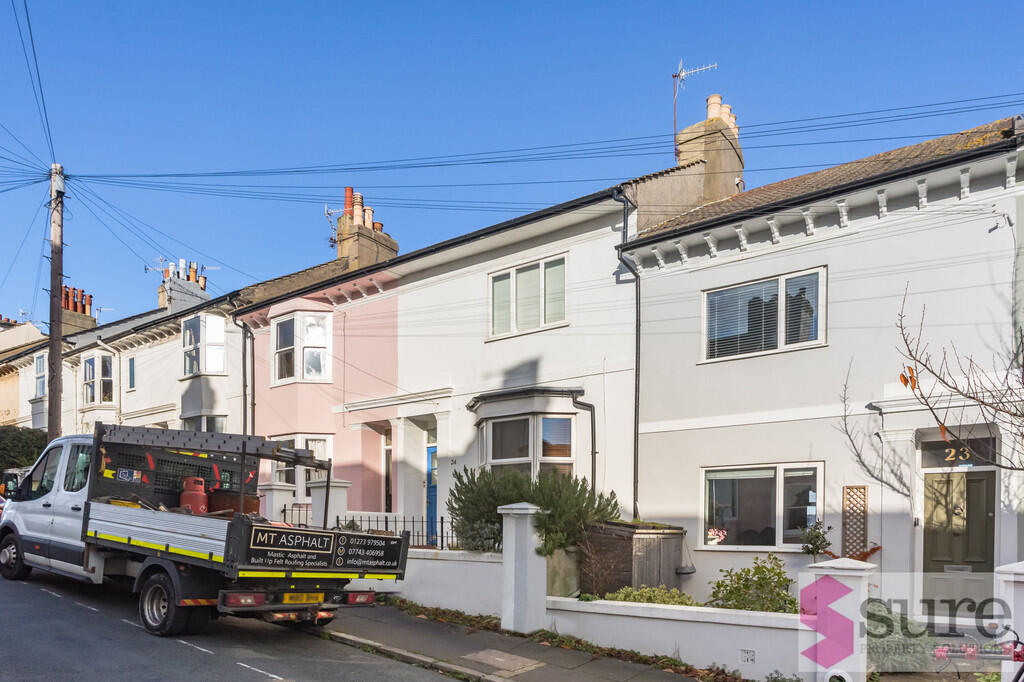1 bed 1st Floor Flat for rent in Brighton and Hove. From Sure Property Solutions Ltd - Brighton