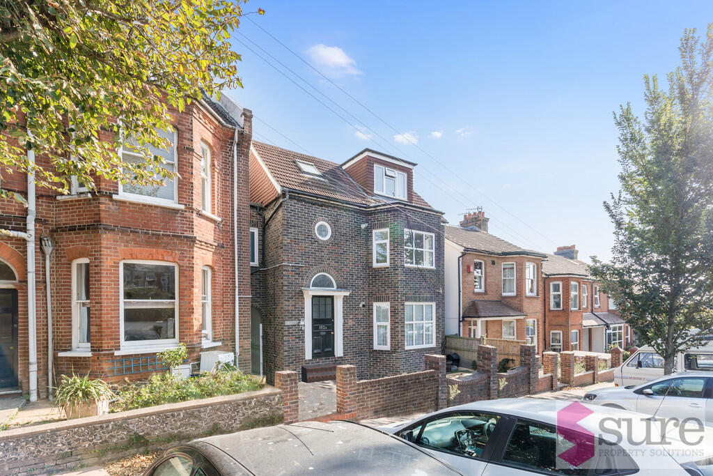 1 bed 1st Floor Flat for rent in Ovingdean. From Sure Property Solutions Ltd - Brighton