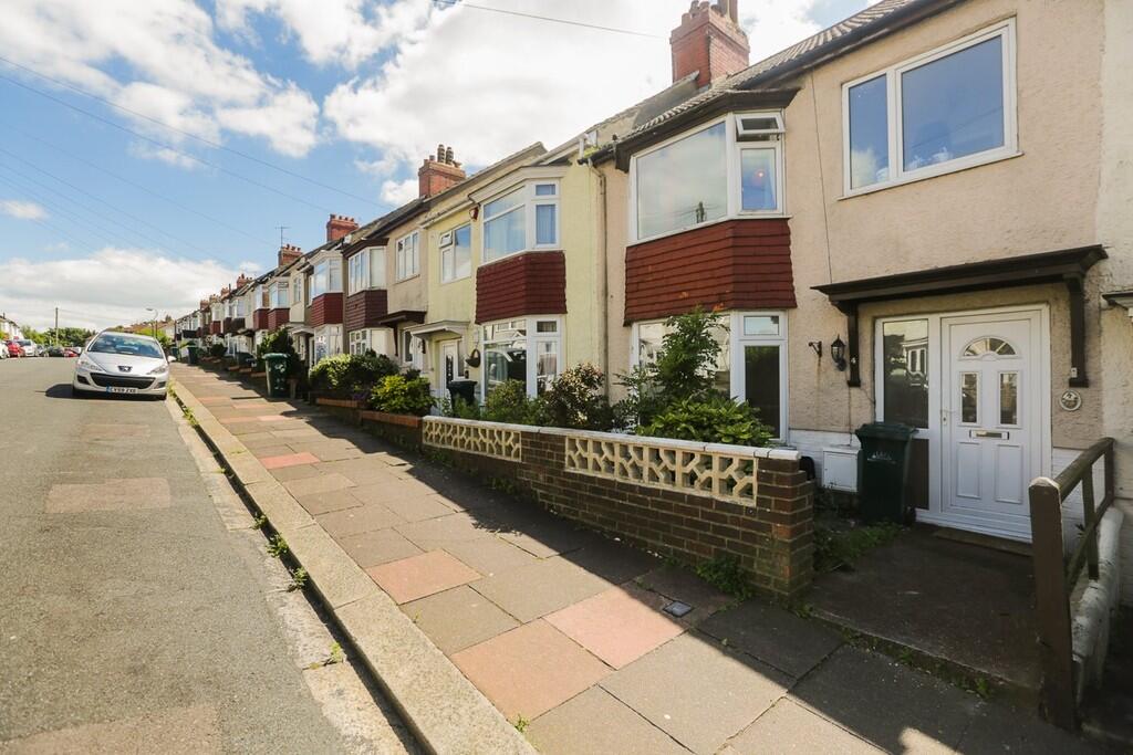 3 bed Mid Terraced House for rent in Ovingdean. From Sure Property Solutions Ltd - Brighton 3 bed Mid Terraced House for rent in Ovingdean. From Sure Property Solutions Ltd - Brighton