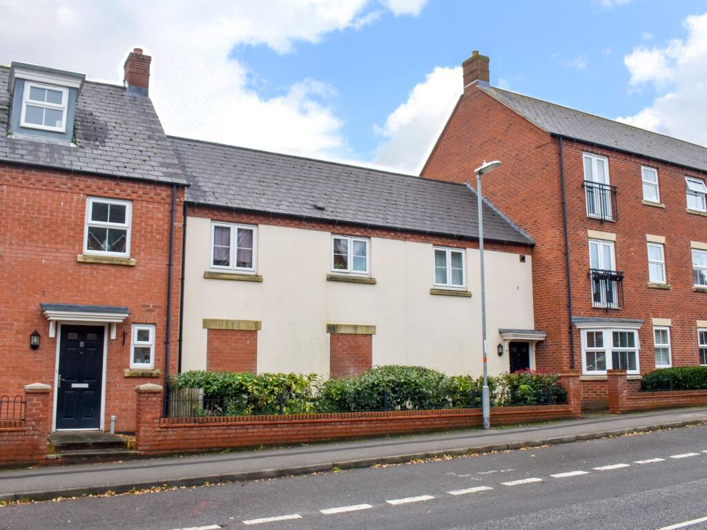 2 bed Apartment for rent in Towcester. From Jackie Oliver & Co. - Towcester