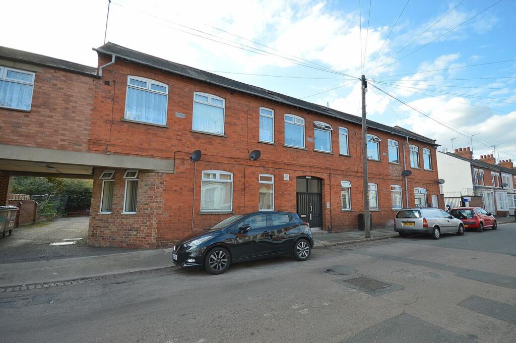 2 bed Apartment for rent in Northampton. From Edward Knight Estate Agents - Northampton