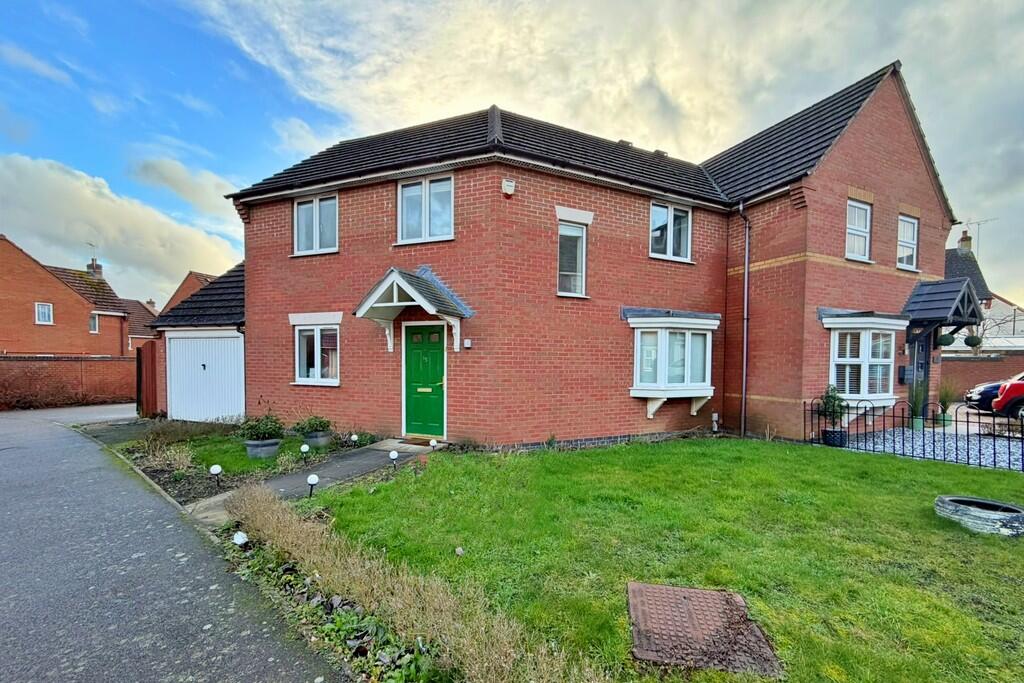 3 bed Semi Detached for rent in Rugby. From Edward Knight Estate Agents - Rugby 3 bed Semi Detached for rent in Rugby. From Edward Knight Estate Agents - Rugby