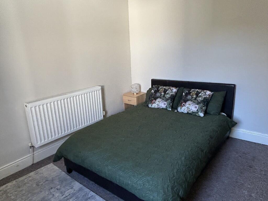 1 bed House Share for rent in Rugby. From Edward Knight Estate Agents - Rugby