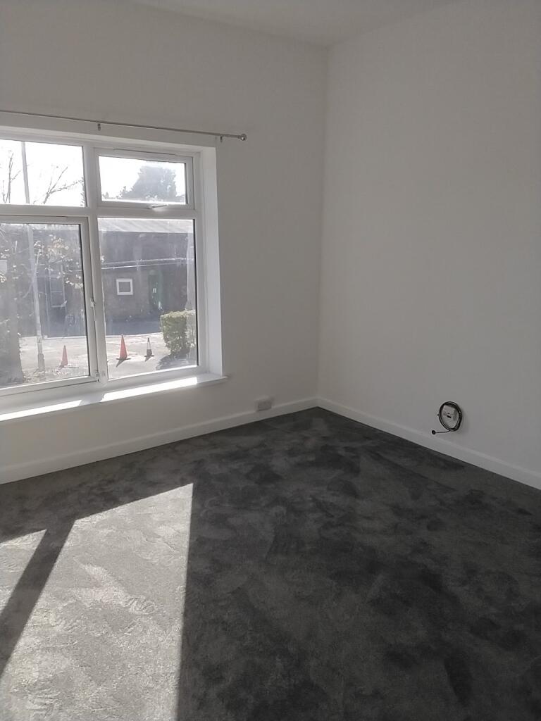 2 bed 1st Floor Flat for rent in Coppenhall Moss. From Eazy Lett - Crewe