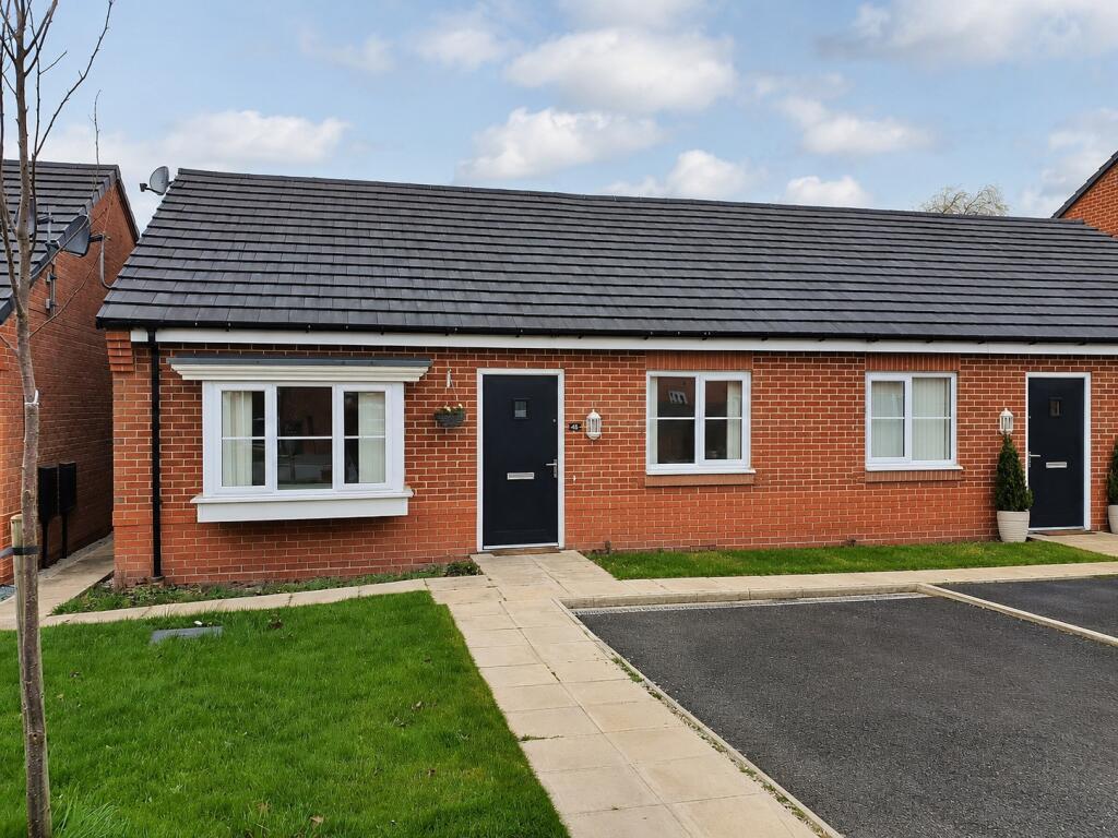 2 bed Bungalow for rent in Coppenhall Moss. From Eazy Lett - Crewe 2 bed Bungalow for rent in Coppenhall Moss. From Eazy Lett - Crewe