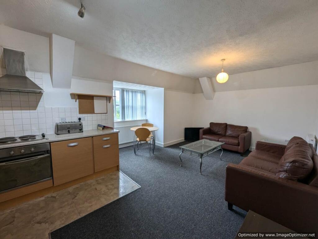 2 bed 1st Floor Flat for rent in Coppenhall Moss. From Eazy Lett - Crewe