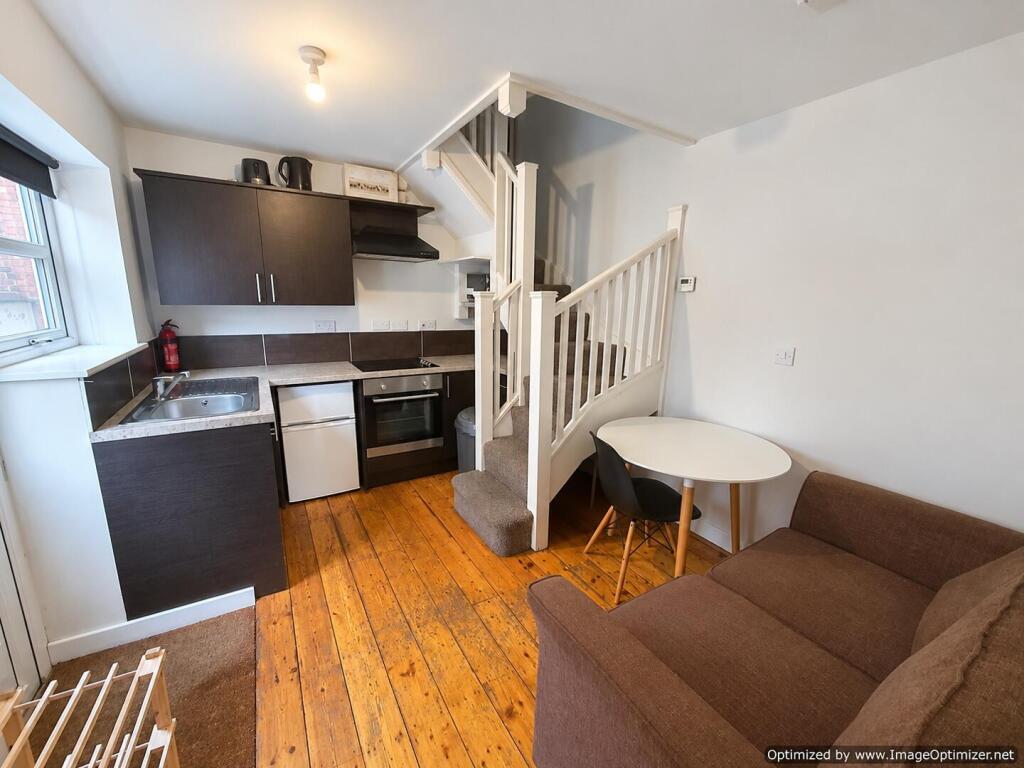 1 bed Mid Terraced House for rent in Crewe. From Eazy Lett - Crewe 1 bed Mid Terraced House for rent in Crewe. From Eazy Lett - Crewe