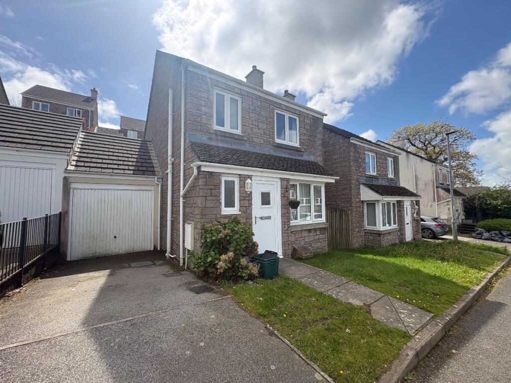 3 bed Detached for rent in Okehampton. From Godfrey Short & Squire - Okehampton
