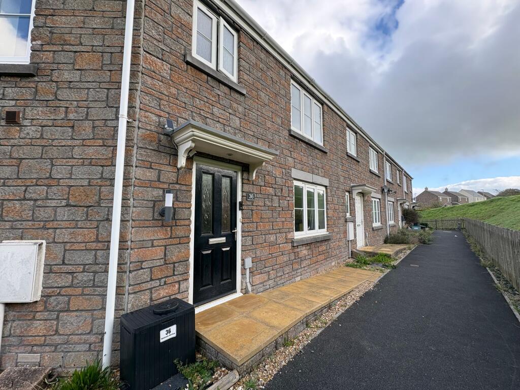 3 bed End of Terrace for rent in Okehampton. From Godfrey Short & Squire - Okehampton