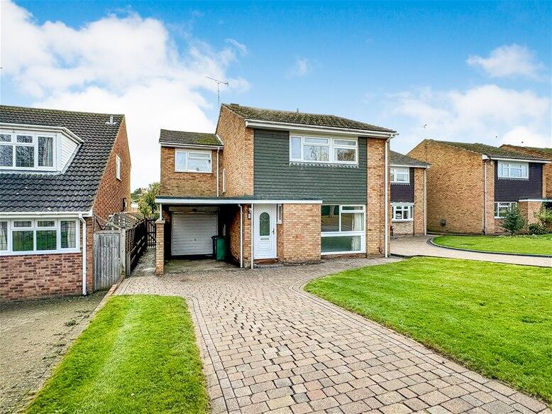 4 bed Link detached for rent in Harpenden. From Allsopp Estate Agents - Harpenden 4 bed Link detached for rent in Harpenden. From Allsopp Estate Agents - Harpenden