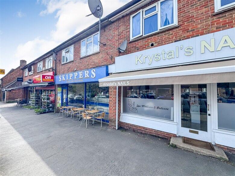 2 bed 1st Floor Flat for rent in Harpenden. From Allsopp Estate Agents - Harpenden