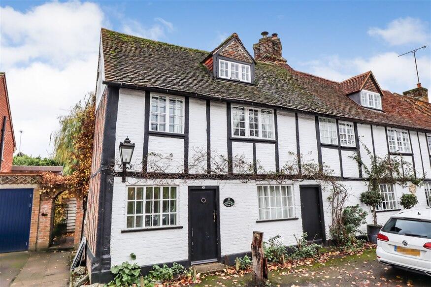 3 bed Detached for rent in Redbourn. From Allsopp Estate Agents - Harpenden