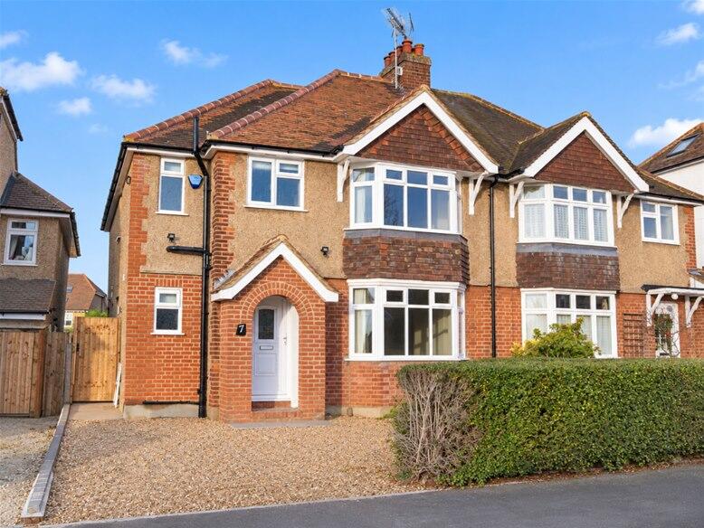 4 bed Semi Detached for rent in Harpenden. From Allsopp Estate Agents - Harpenden 4 bed Semi Detached for rent in Harpenden. From Allsopp Estate Agents - Harpenden