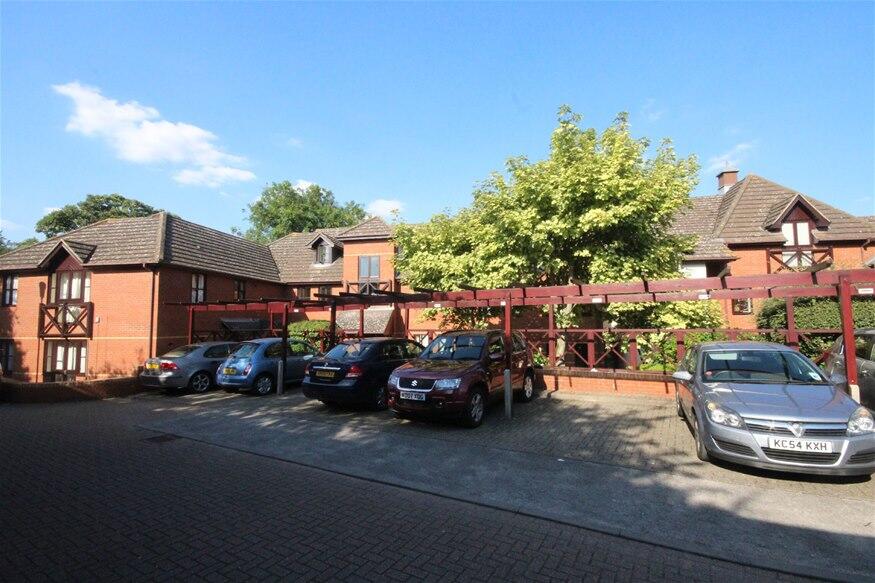 0 bed 1st Floor Flat for rent in Harpenden. From Allsopp Estate Agents - Harpenden