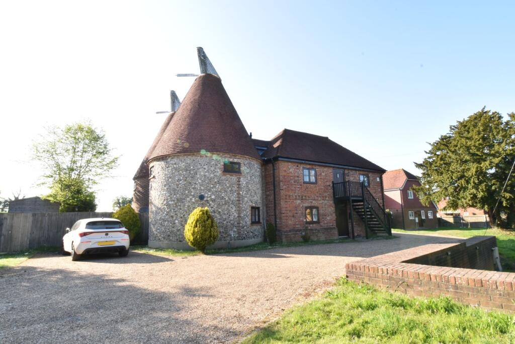 3 bed Semi Detached for rent in Wormshill. From Philip Jarvis Estate Agents - Lenham