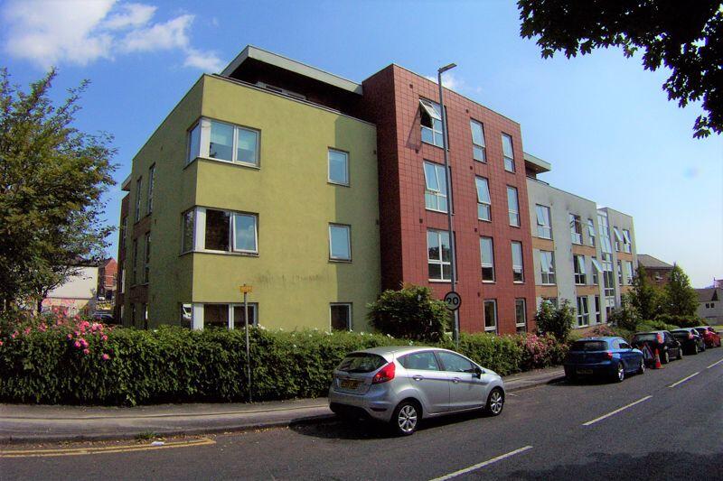 2 bed 1st Floor Flat for rent in Leeds. From Castlehill - Headingley 2 bed 1st Floor Flat for rent in Leeds. From Castlehill - Headingley