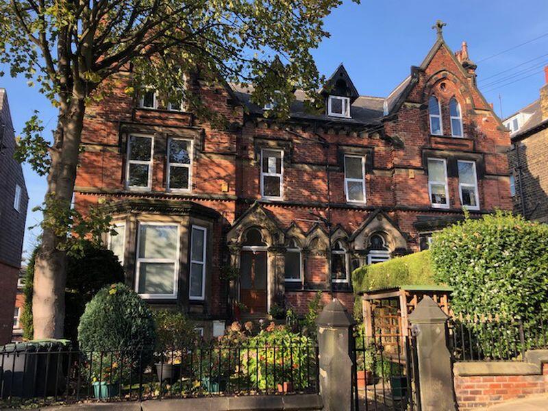 4 bed Studio for rent in Leeds. From Castlehill - Headingley 4 bed Studio for rent in Leeds. From Castlehill - Headingley