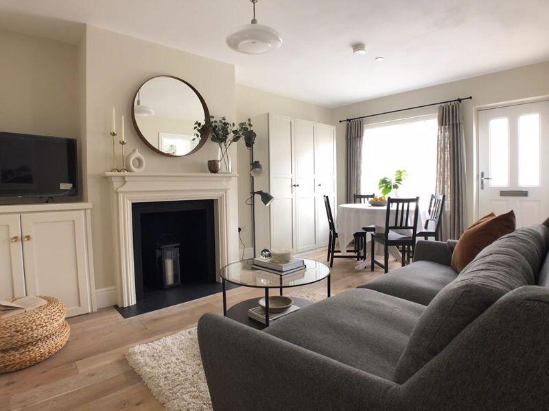 2 bed Mid Terraced House for rent in Leeds. From Castlehill - Headingley