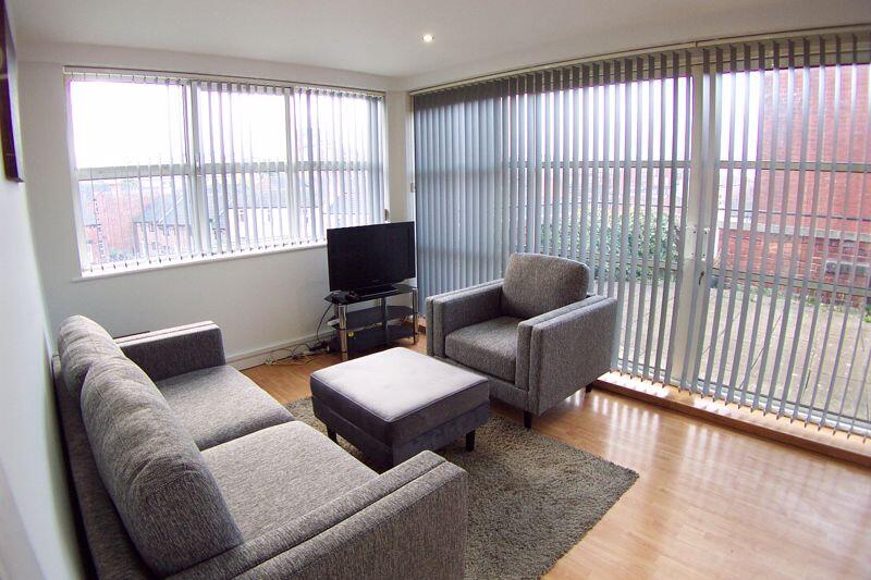 2 bed Apartment for rent in Leeds. From Castlehill - Headingley