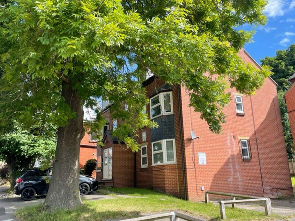 2 bed 1st Floor Flat for rent in Leeds. From Castlehill - Headingley