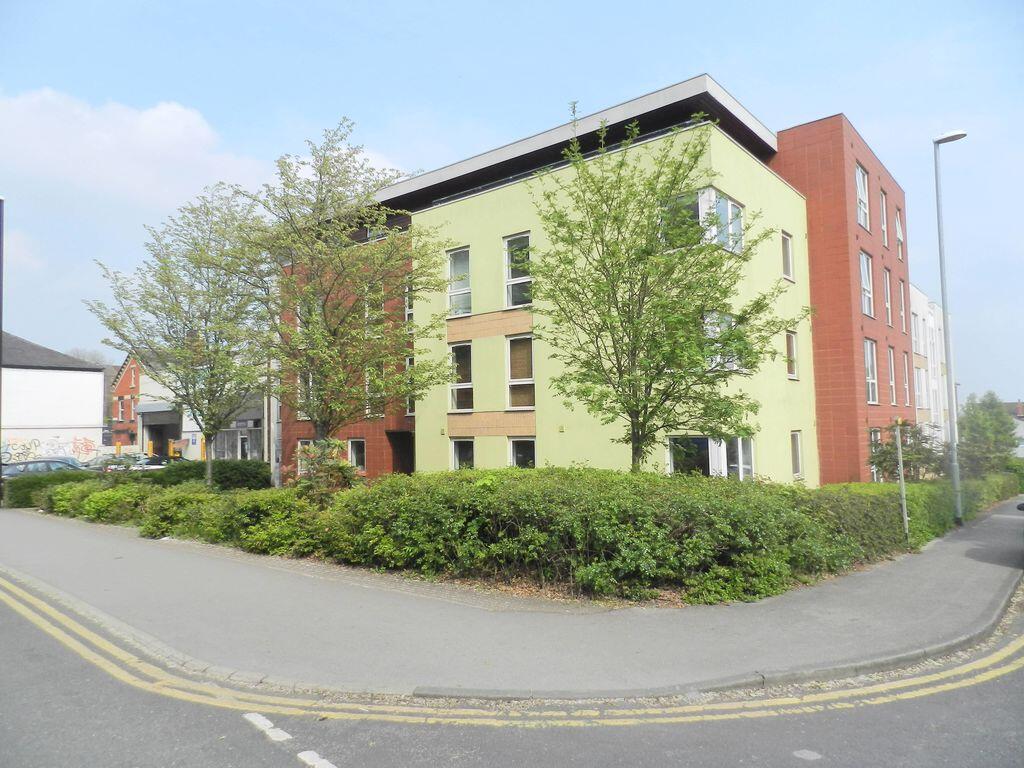 3 bed 1st Floor Flat for rent in Leeds. From Castlehill - Headingley