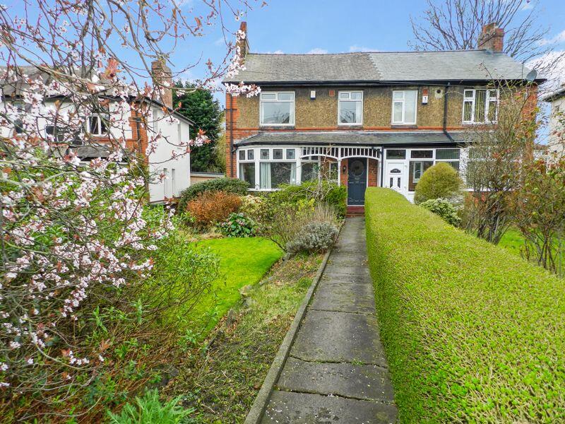 3 bed Semi Detached for rent in Leeds. From Castlehill - Headingley
