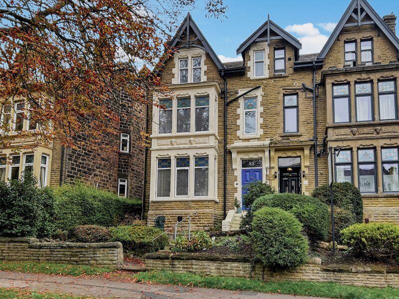 5 bed Semi Detached for rent in Harrogate. From Castlehill - Headingley 5 bed Semi Detached for rent in Harrogate. From Castlehill - Headingley
