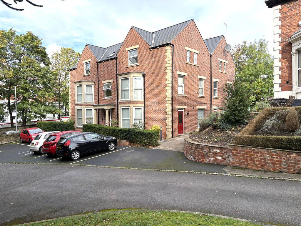 2 bed Detached for rent in Leeds. From Castlehill - Headingley