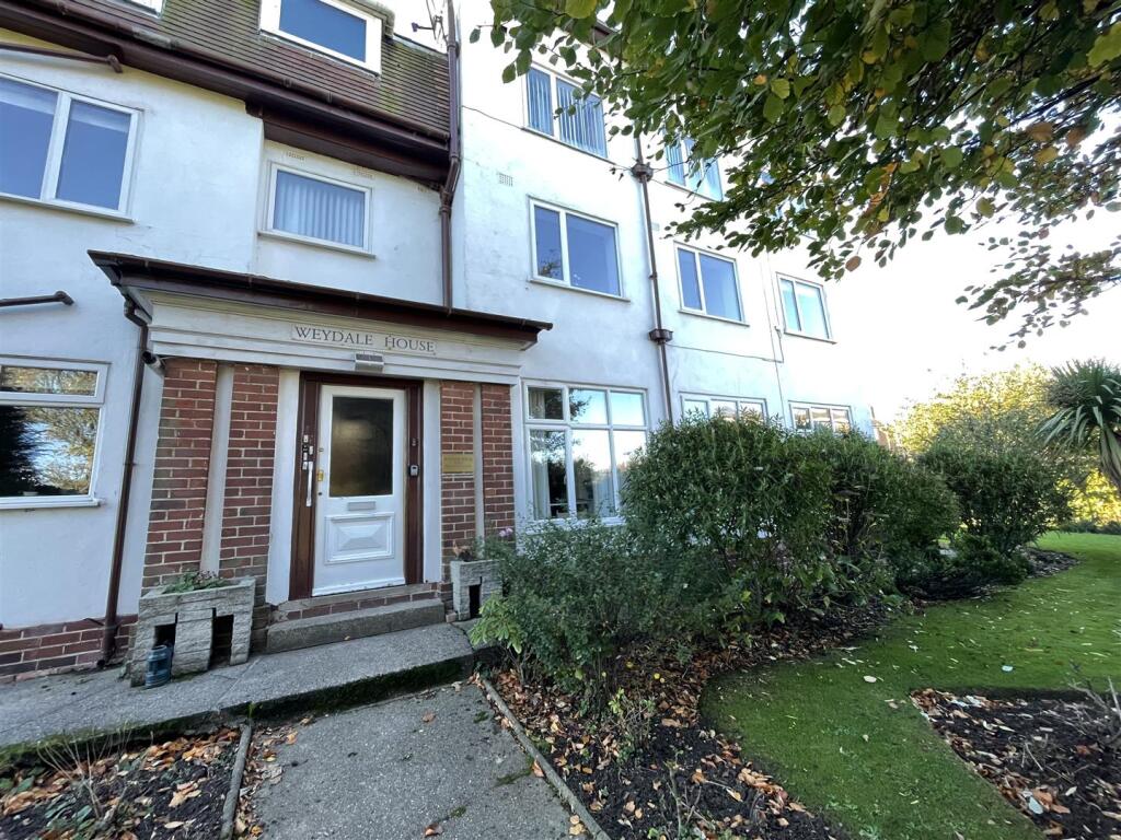 2 bed Apartment for rent in Irton. From Ellis Hay - Scarborough 2 bed Apartment for rent in Irton. From Ellis Hay - Scarborough