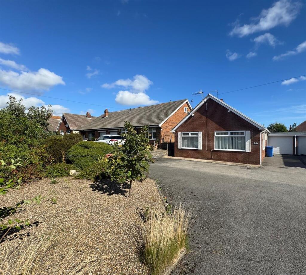 2 bed Detached bungalow for rent in Scarborough. From Ellis Hay - Scarborough