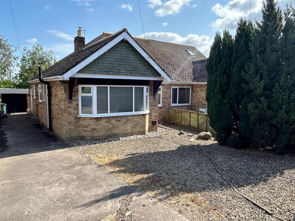 2 bed Semi-detached bungalow for rent in Scarborough. From Ellis Hay - Scarborough 2 bed Semi-detached bungalow for rent in Scarborough. From Ellis Hay - Scarborough