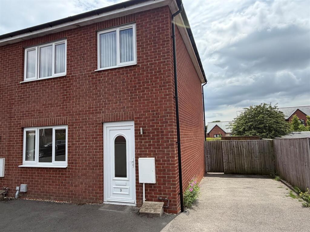 3 bed End of Terrace for rent in Lebberston. From Ellis Hay - Scarborough 3 bed End of Terrace for rent in Lebberston. From Ellis Hay - Scarborough