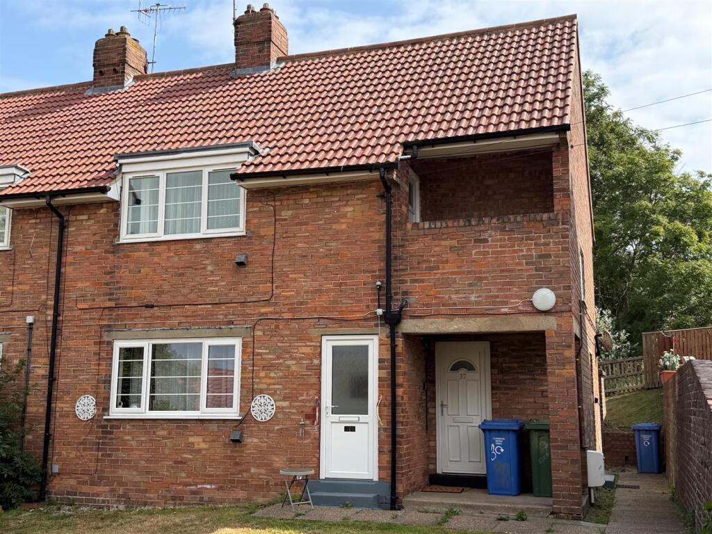 1 bed 1st Floor Flat for rent in Scarborough. From Ellis Hay - Scarborough