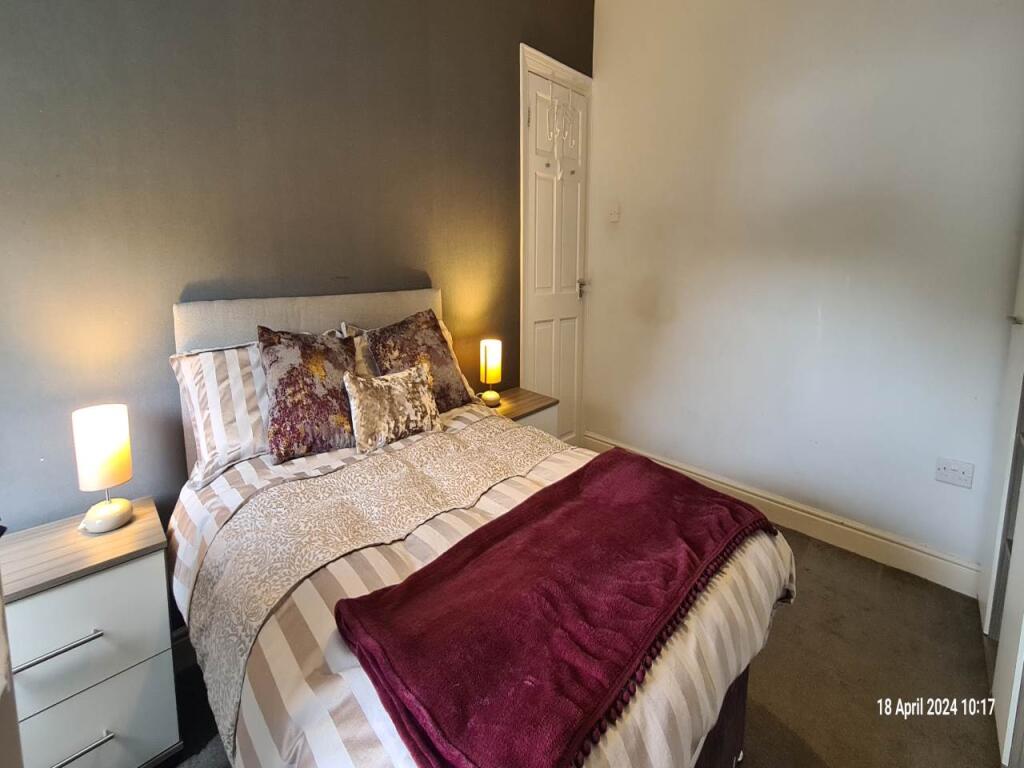 1 bed House Share for rent in Leeds. From Lets Live Leeds - Leeds