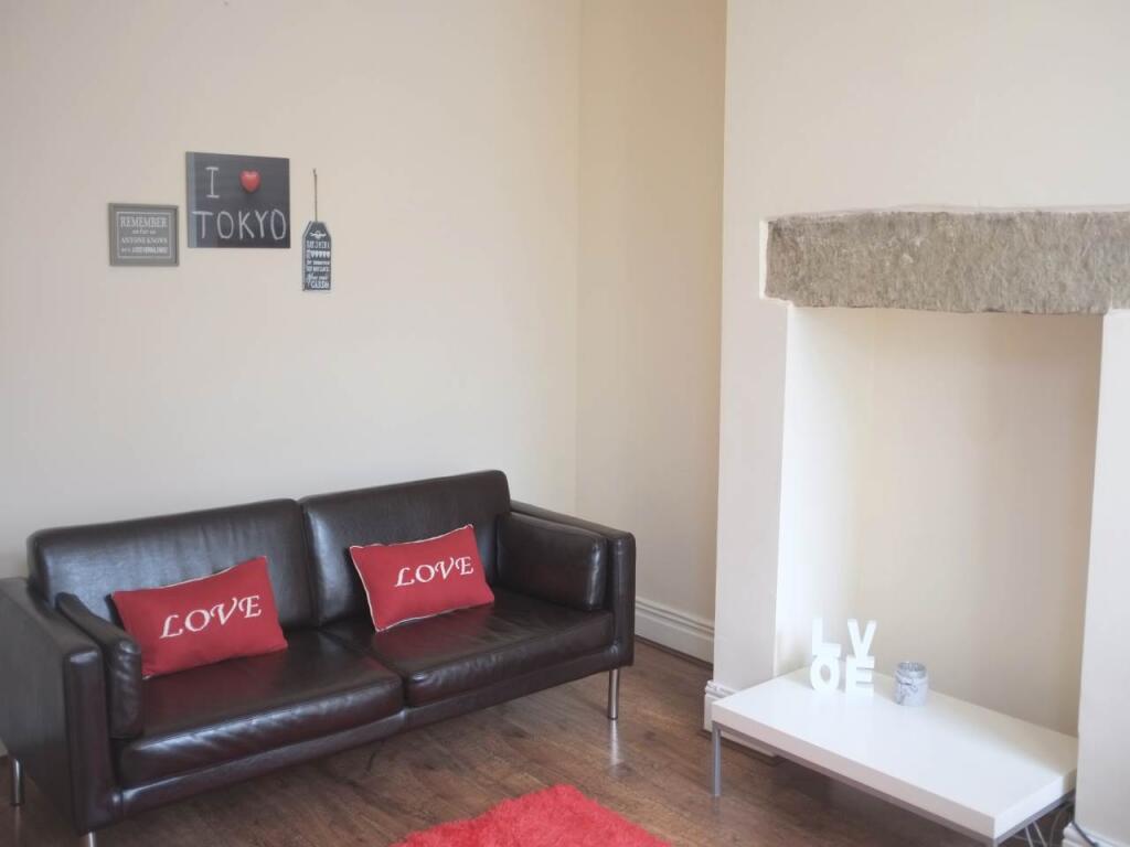 1 bed House Share for rent in Leeds. From Lets Live Leeds - Leeds