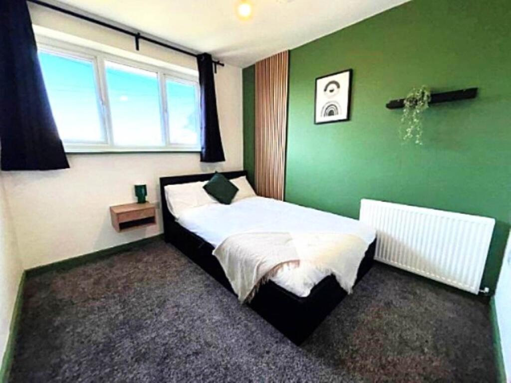 1 bed House Share for rent in Sandhills. From Lets Live Leeds - Leeds