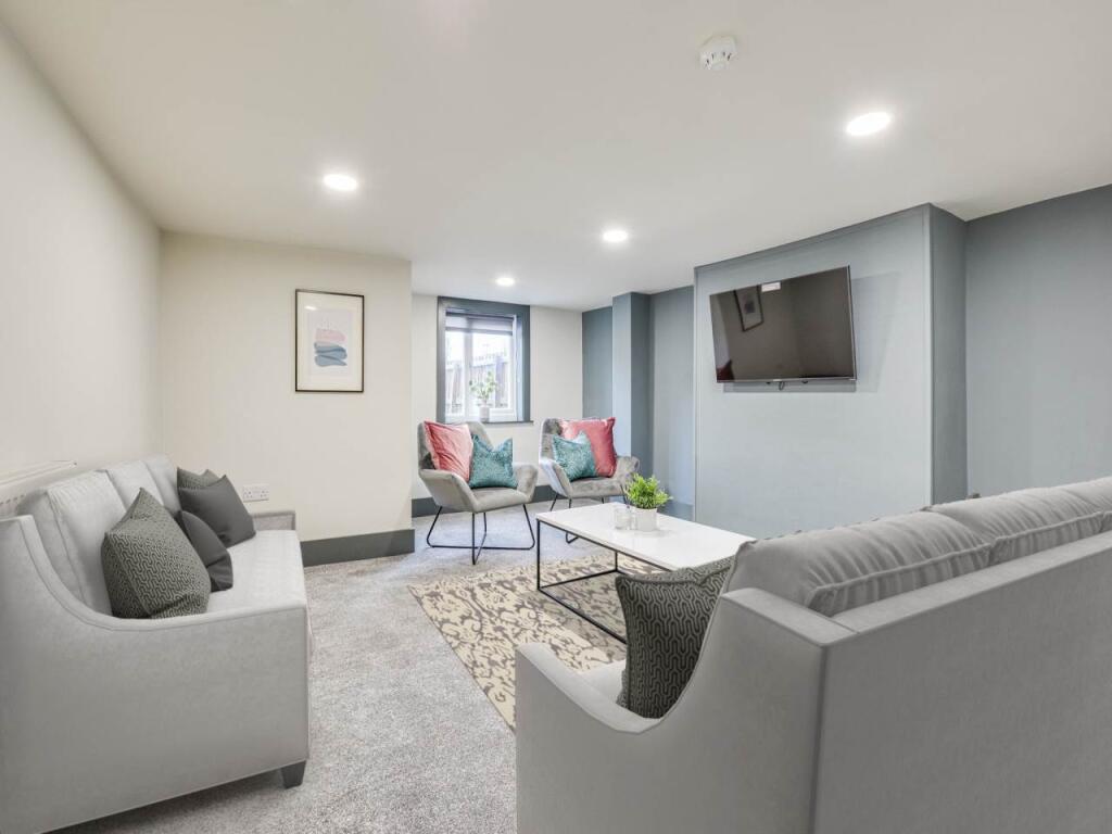 1 bed House Share for rent in Leeds. From Lets Live Leeds - Leeds