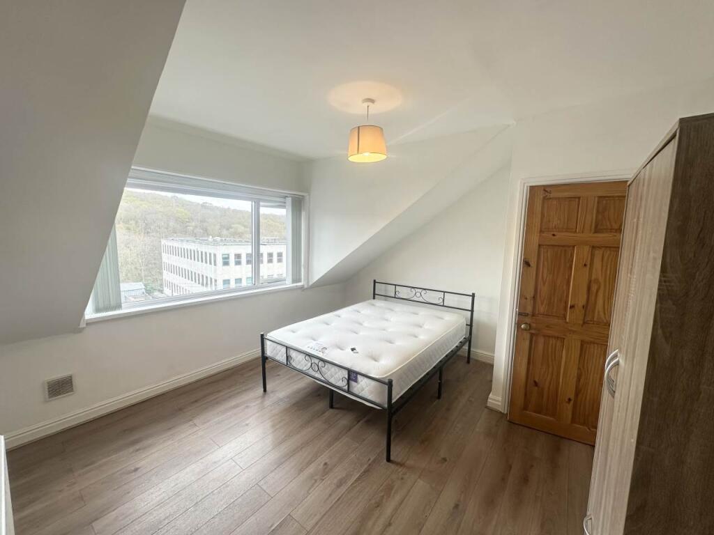 1 bed House Share for rent in Horsforth. From Lets Live Leeds - Leeds