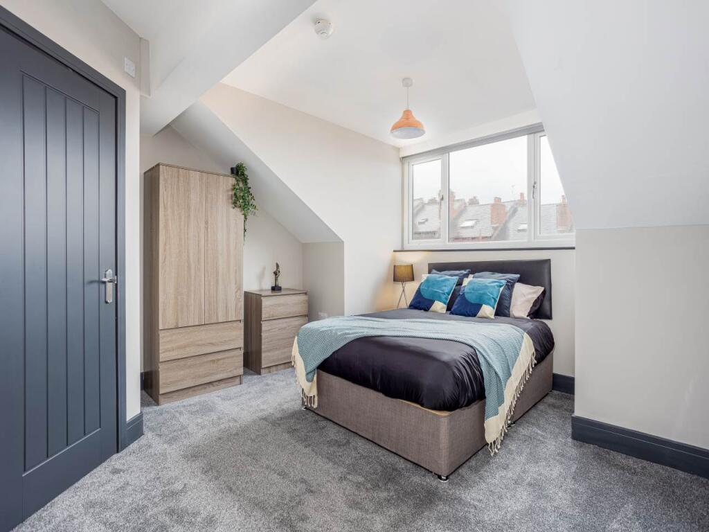1 bed House Share for rent in Leeds. From Lets Live Leeds - Leeds
