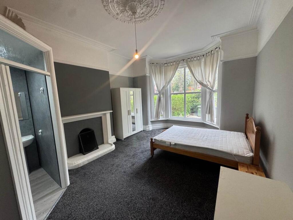 1 bed House Share for rent in Leeds. From Lets Live Leeds - Leeds
