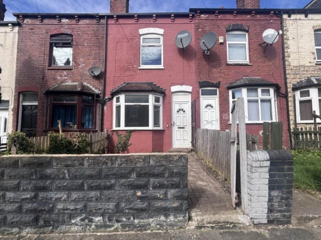 4 bed Detached for rent in Leeds. From Lets Live Leeds - Leeds