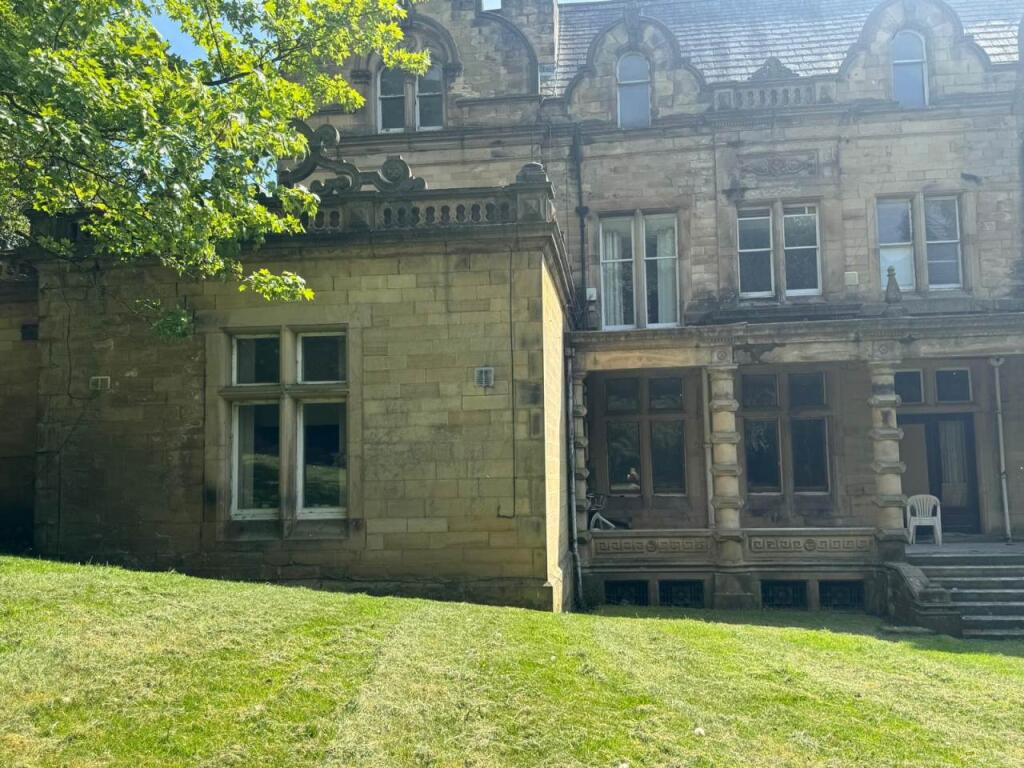 1 bed 1st Floor Flat for rent in Yeadon. From Lets Live Leeds - Leeds 1 bed 1st Floor Flat for rent in Yeadon. From Lets Live Leeds - Leeds