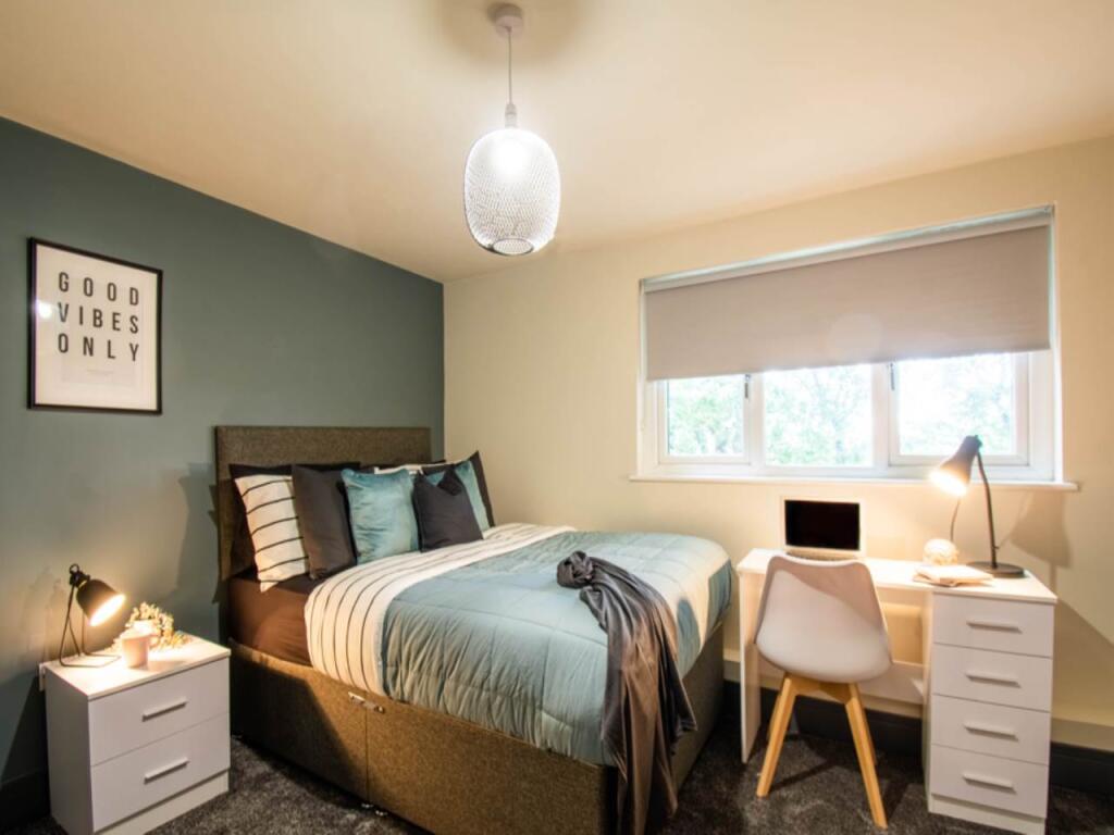 1 bed House Share for rent in Leeds. From Lets Live Leeds - Leeds