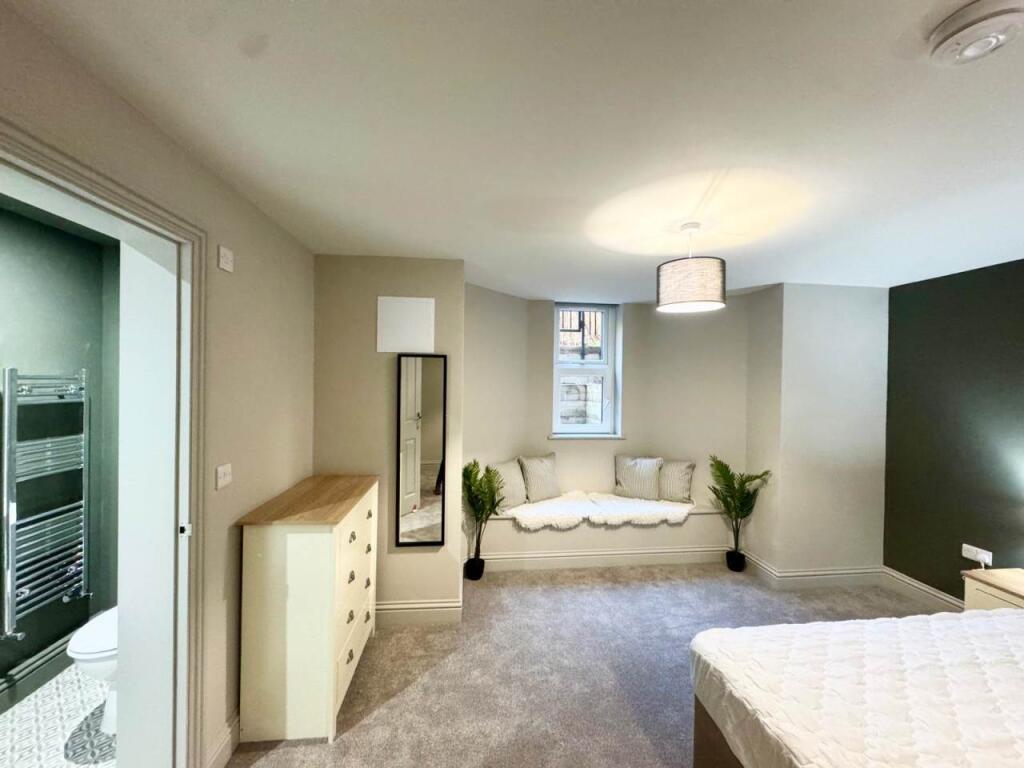 1 bed House Share for rent in Leeds. From Lets Live Leeds - Leeds