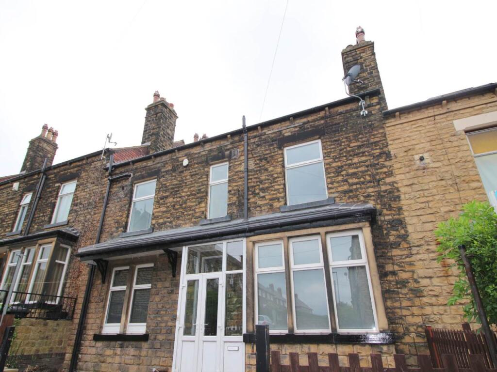 5 bed House Share for rent in Troydale. From Lets Live Leeds - Leeds 5 bed House Share for rent in Troydale. From Lets Live Leeds - Leeds