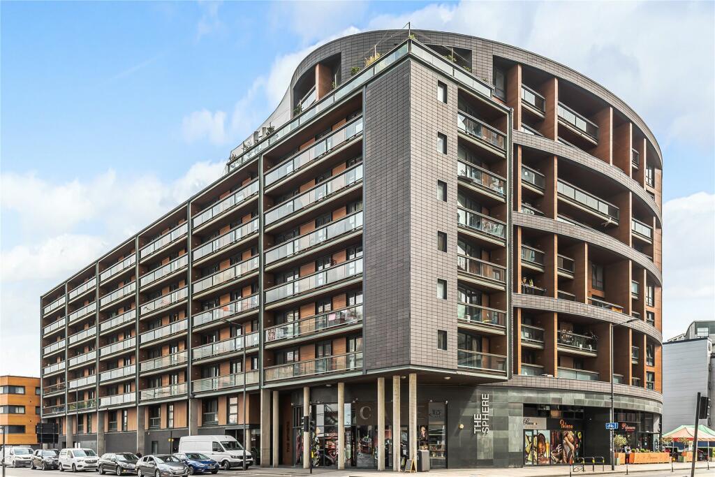 2 bed Apartment for rent in London. From Waterfronts