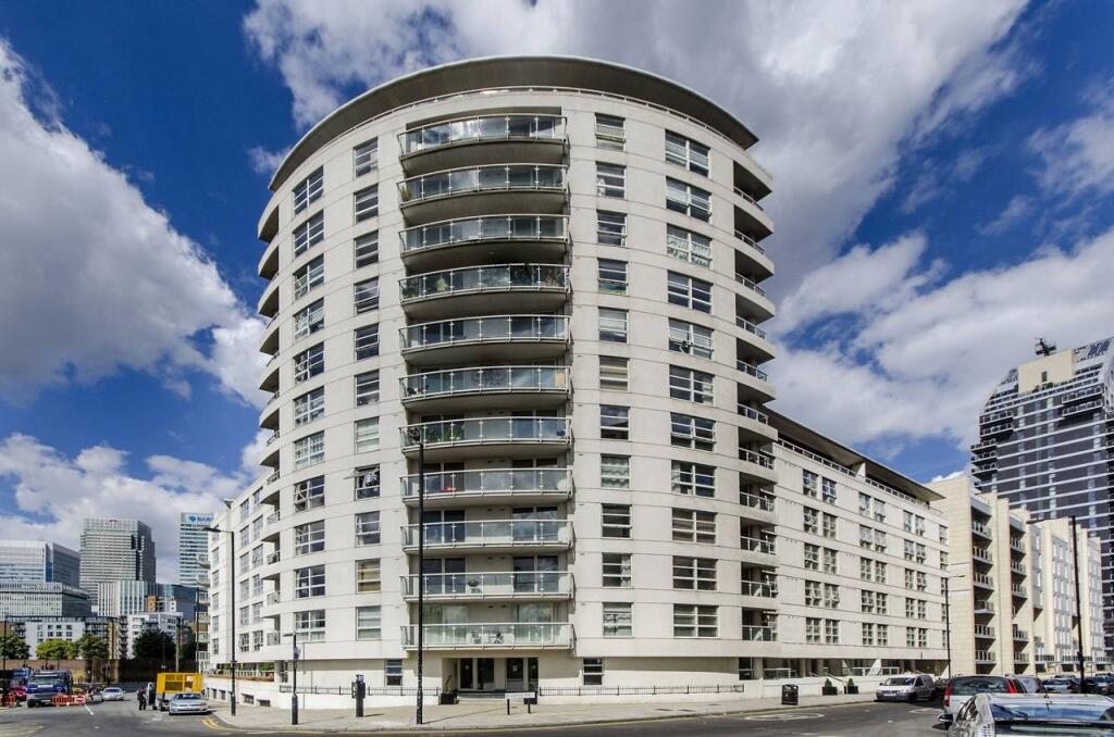 2 bed Apartment for rent in London. From Waterfronts