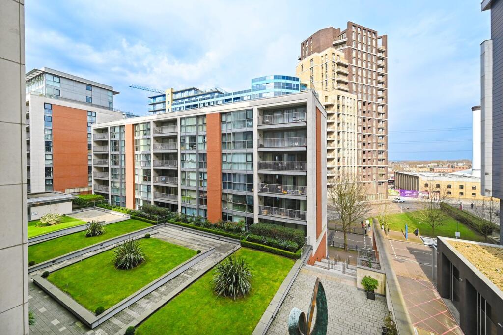 1 bed Apartment for rent in London. From Waterfronts