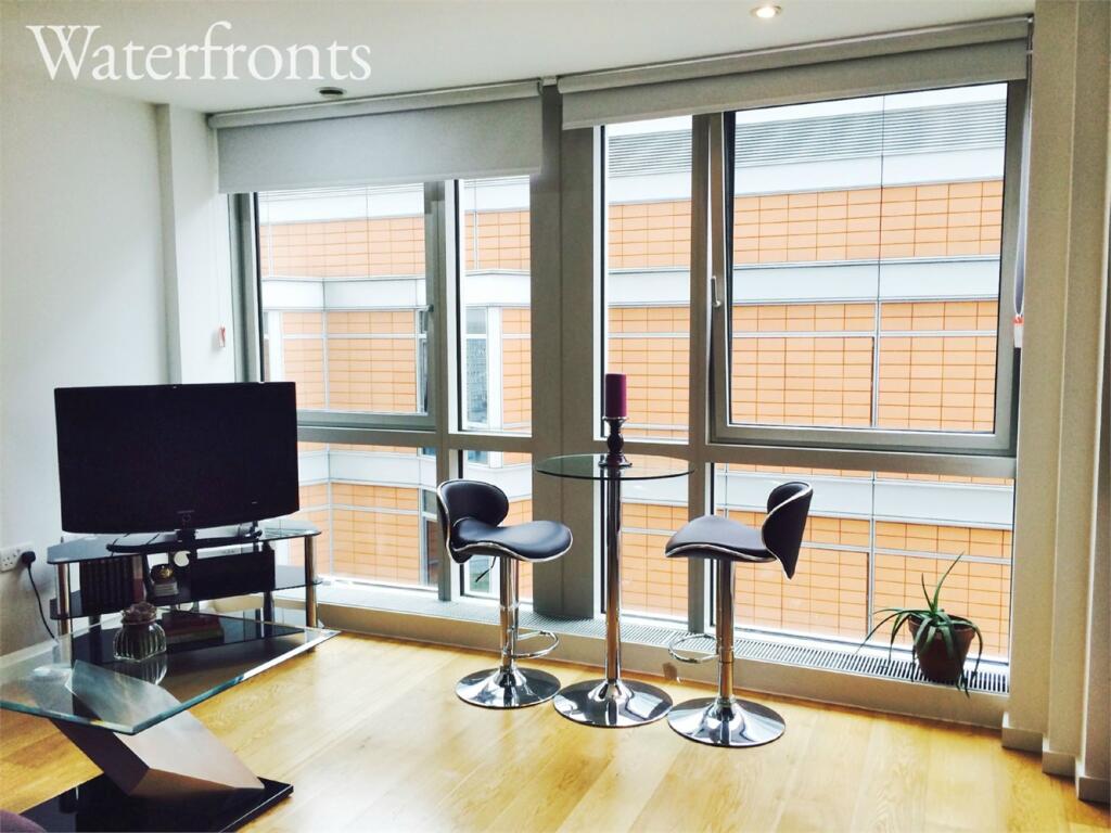 4 bed Studio for rent in Poplar. From Waterfronts 4 bed Studio for rent in Poplar. From Waterfronts