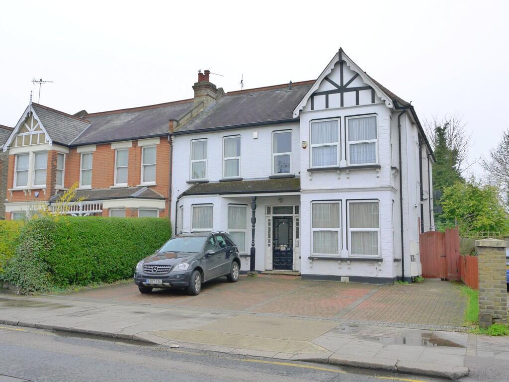 1 bed 1st Floor Flat for rent in Wood Green. From Wilkinson Bryne